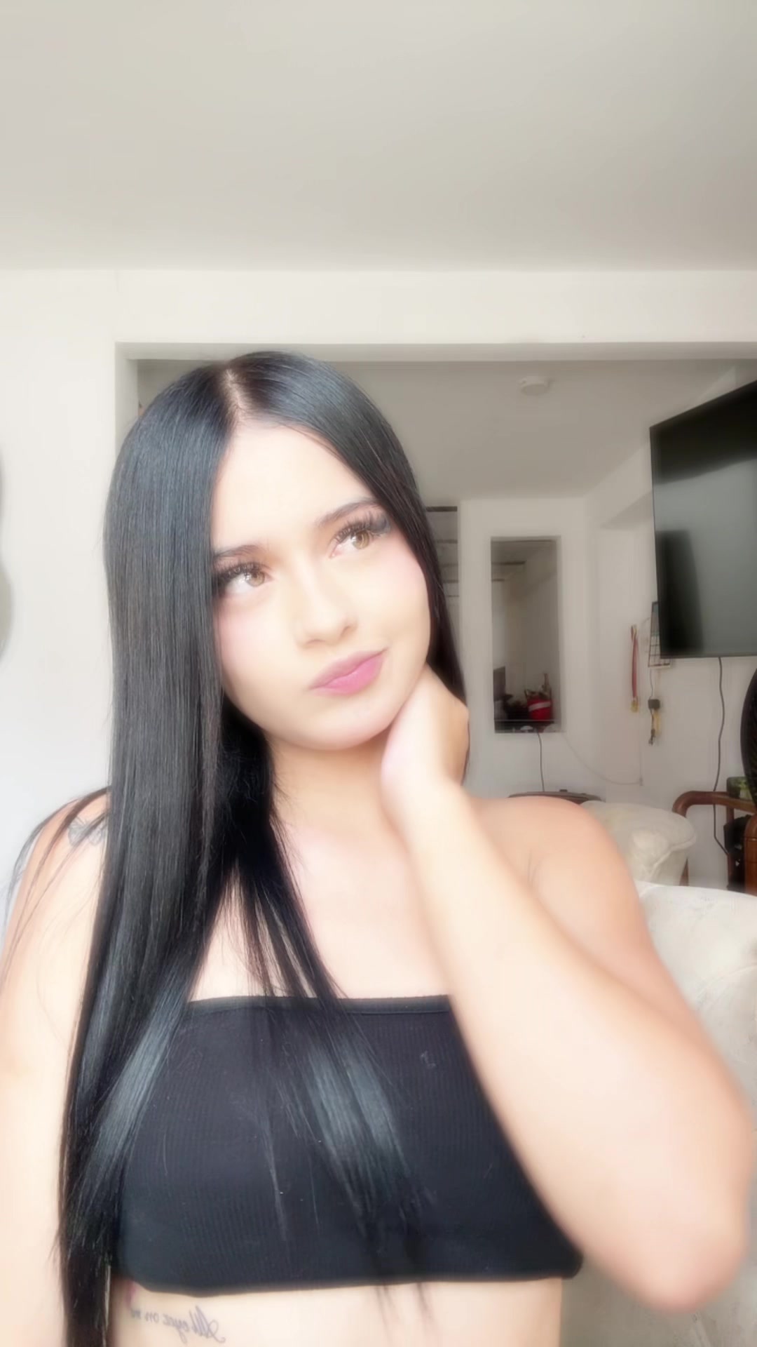 @user38172973490
