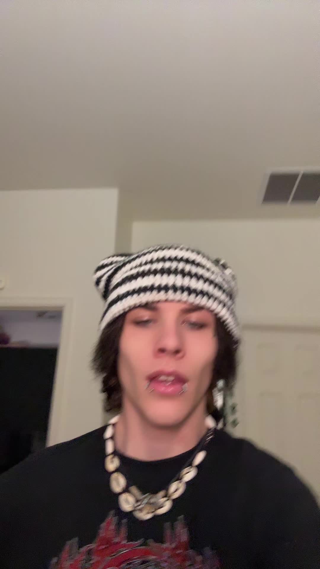 @KiddXayvion