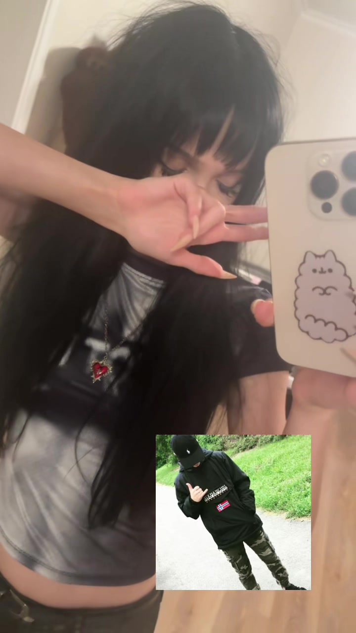 @клюква 🦦