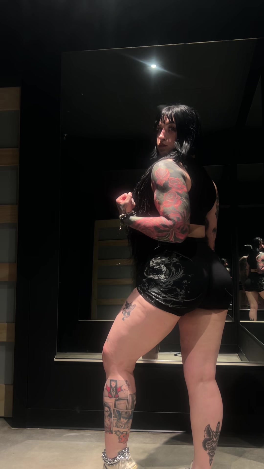 @🖤𝕹𝖆𝖔𝖒𝖎🖤