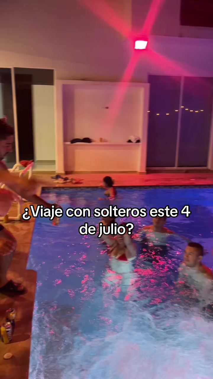 @Club solteros Colombia