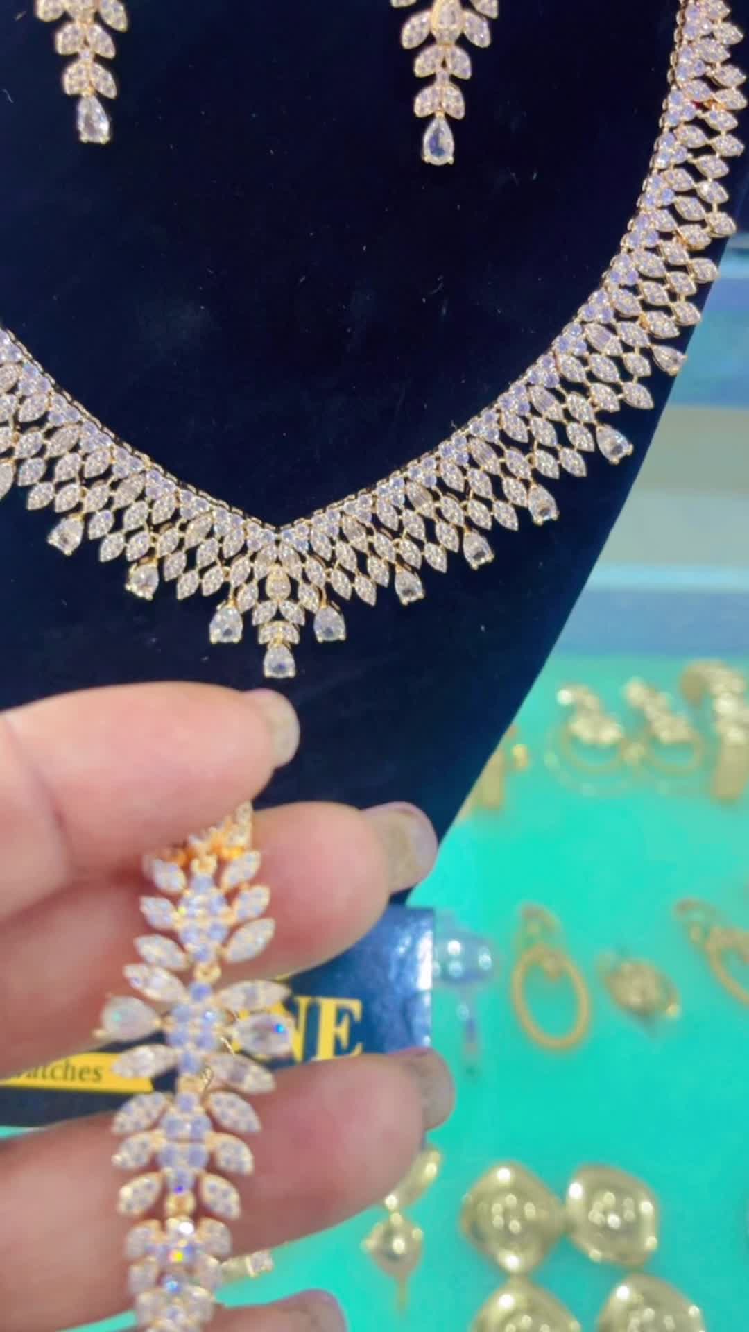 @DNE Jewelry Outlet