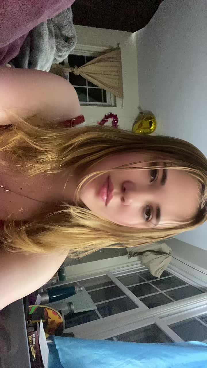 @chloe
