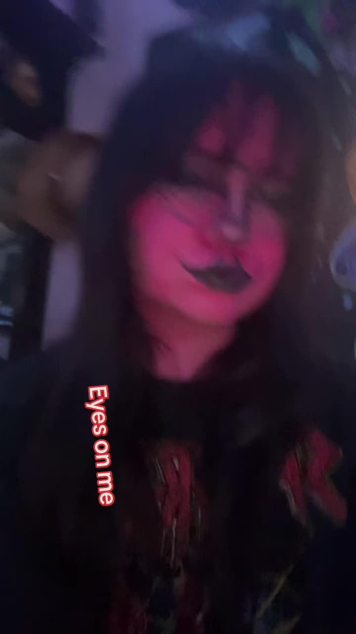 @Emi