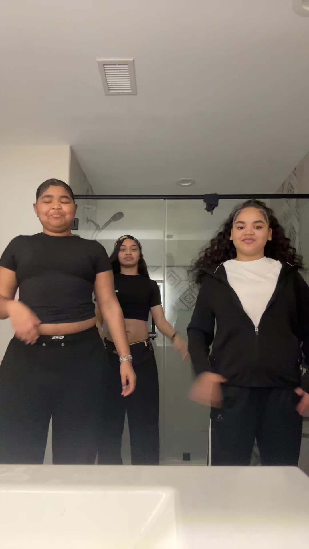 @Yung_.nanii