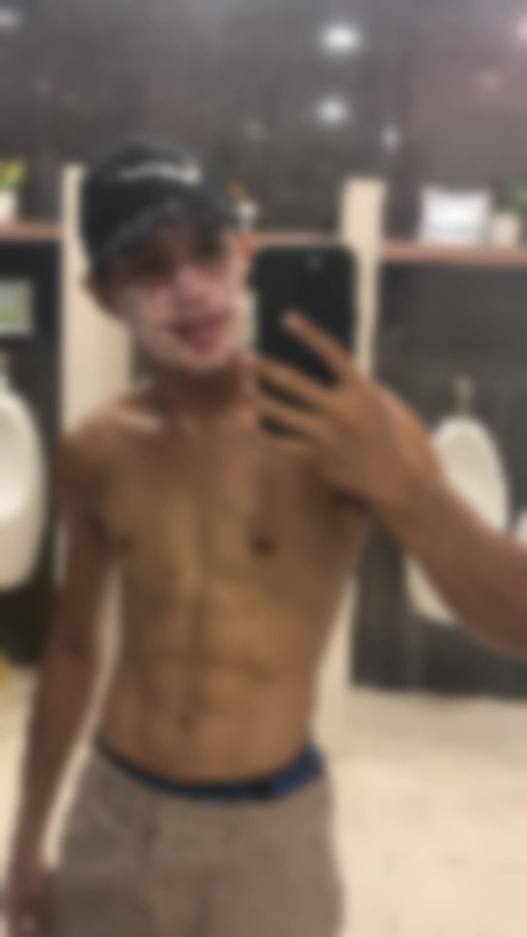 @Kram_09
