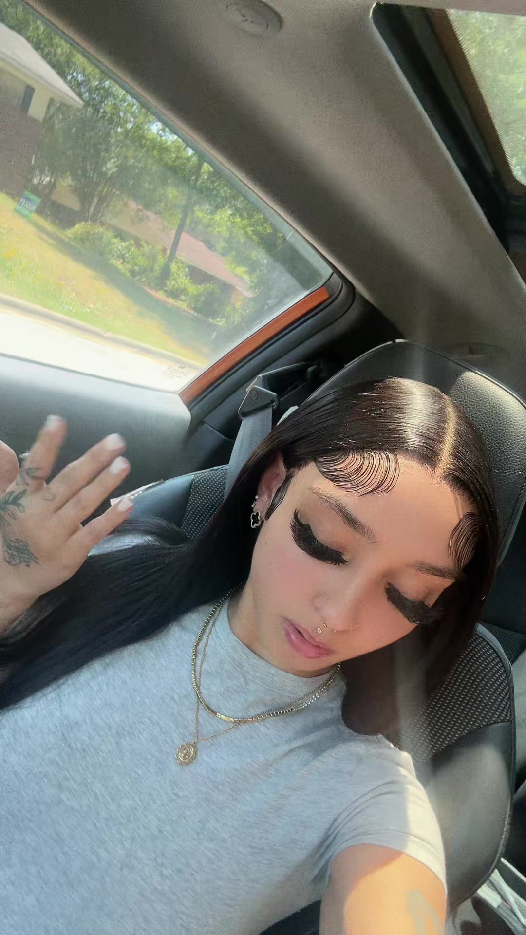 @yannie