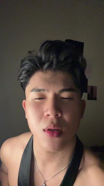 @๐พ๐ง๐๐จ๐_๐ก๐๐ญ