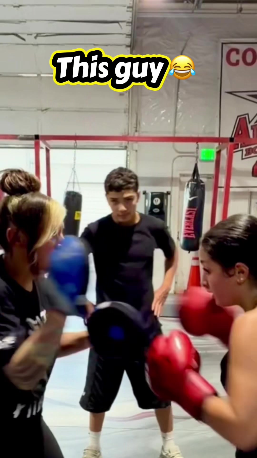 @🥊COACH D🥊