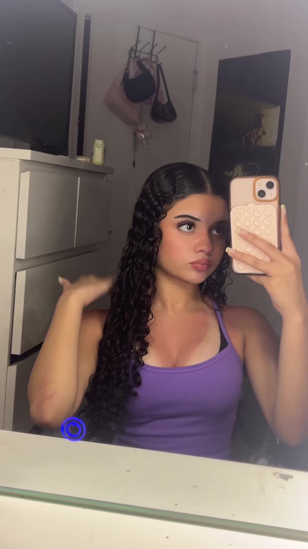@👑