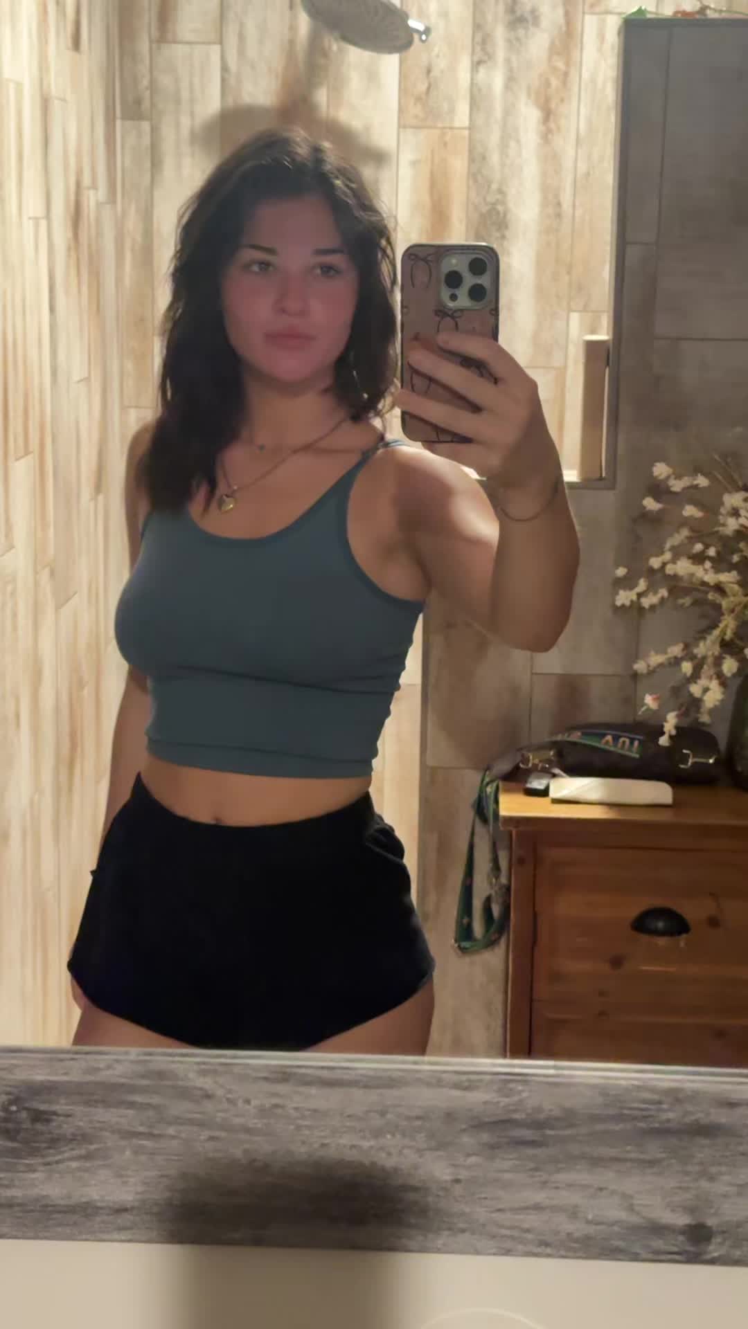 @Renicountrygirl10
