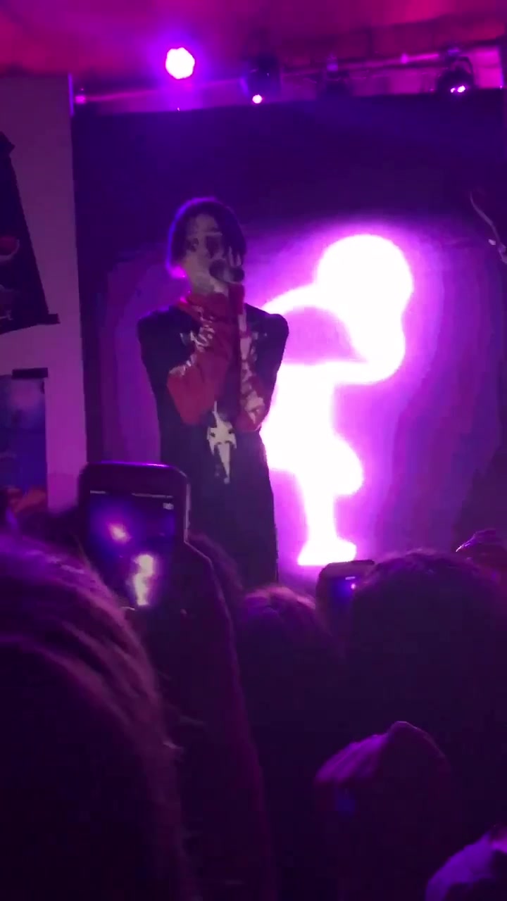 @lilpeepshawty
