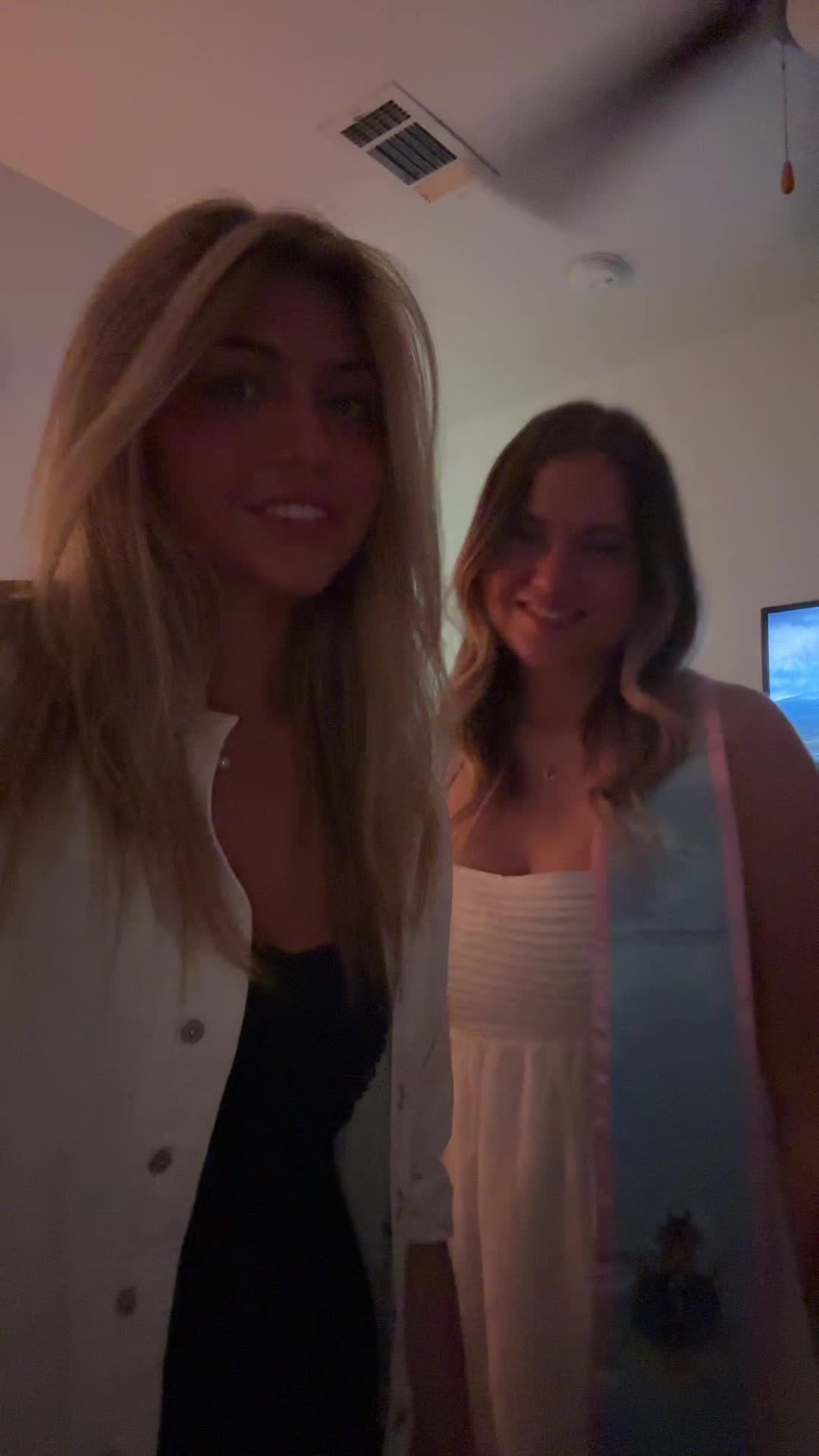 @maddieflourn