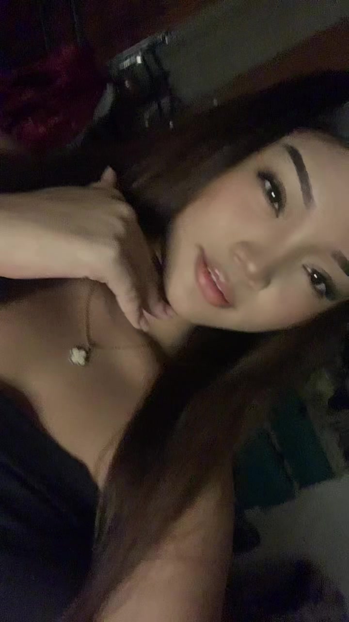 @alexiscy