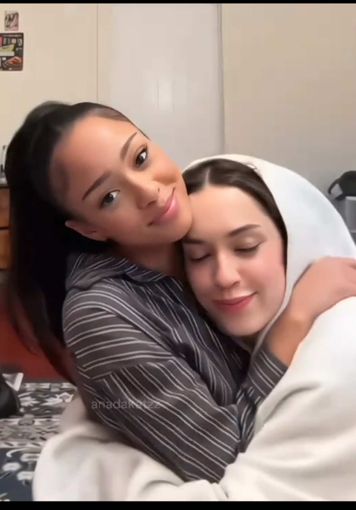@ana ⋆˙⟡