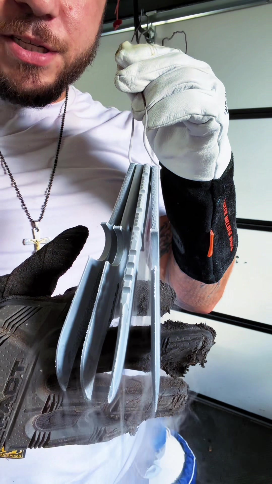 @Severed Metal Works