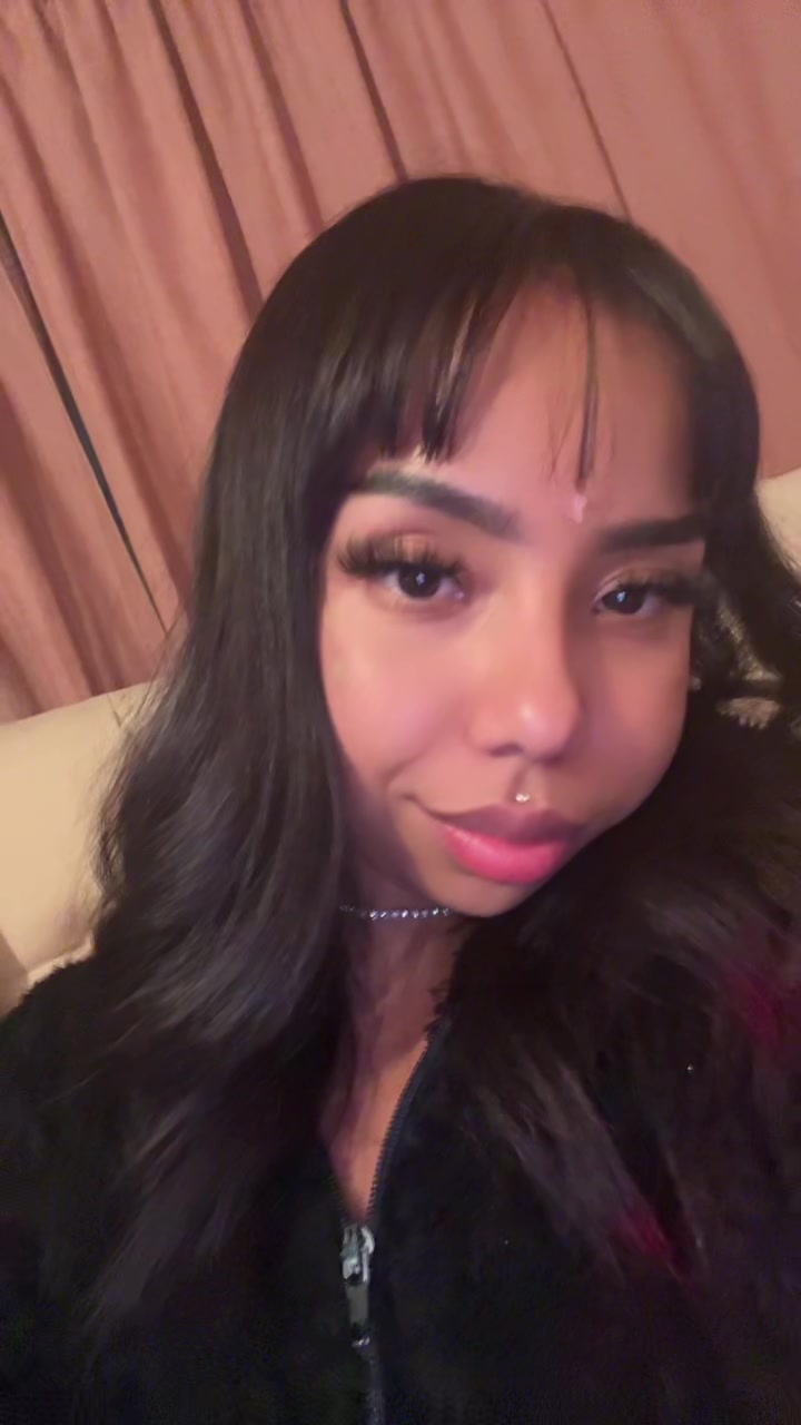 @Valentina👑