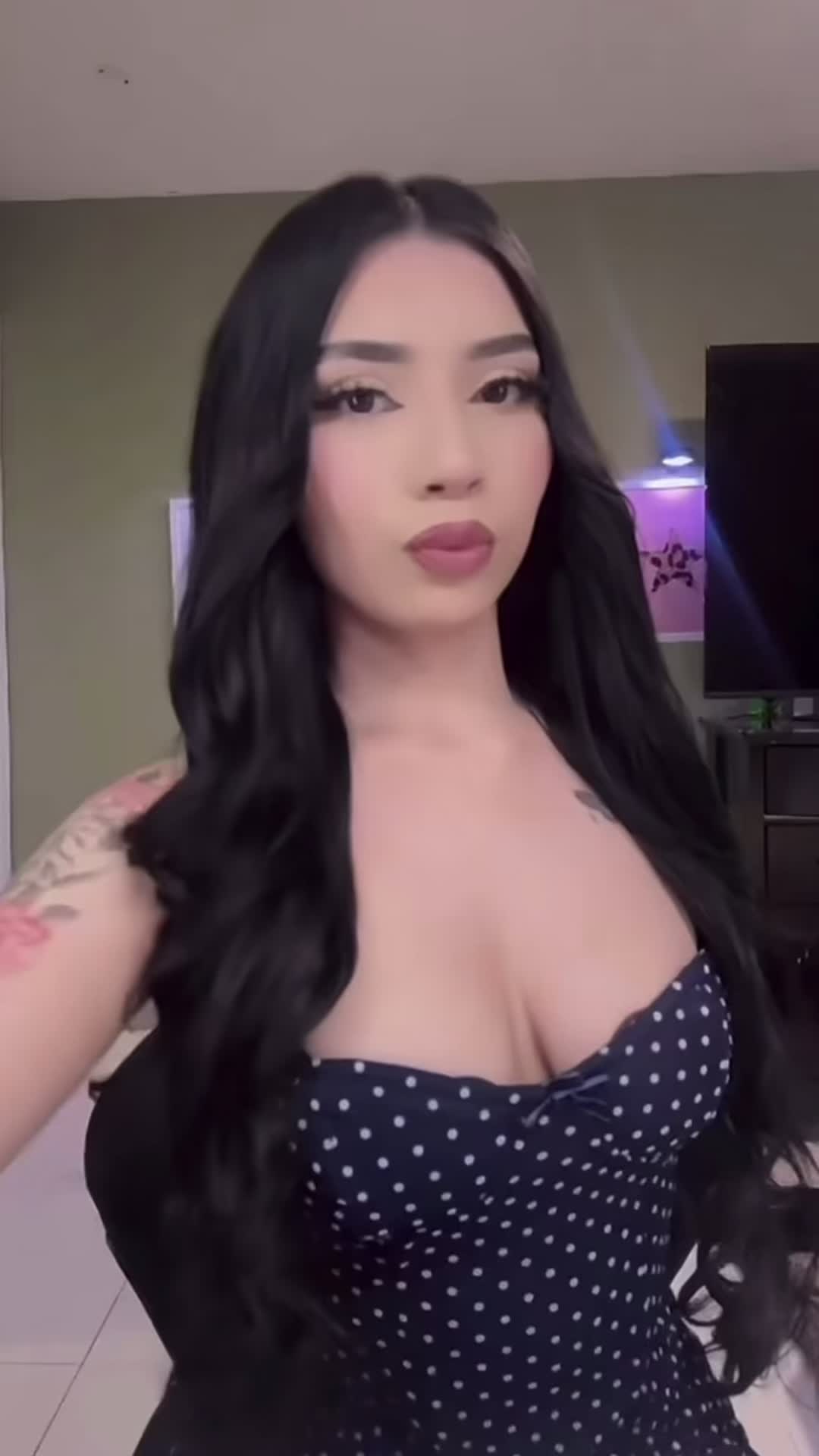 @✰