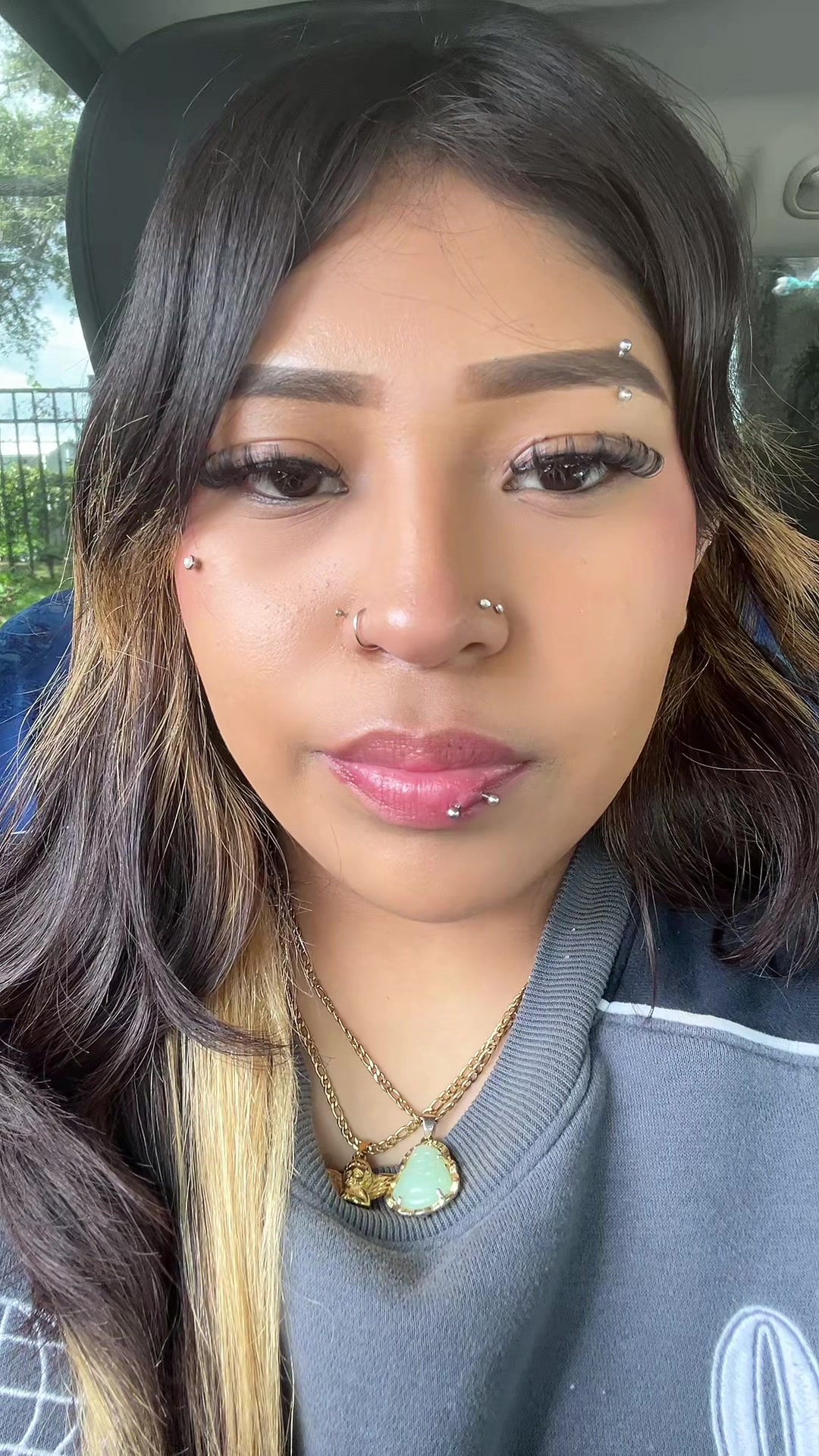 @𝐀𝐱𝐠𝐞𝐥𝐢𝐜𝐚.𝐯