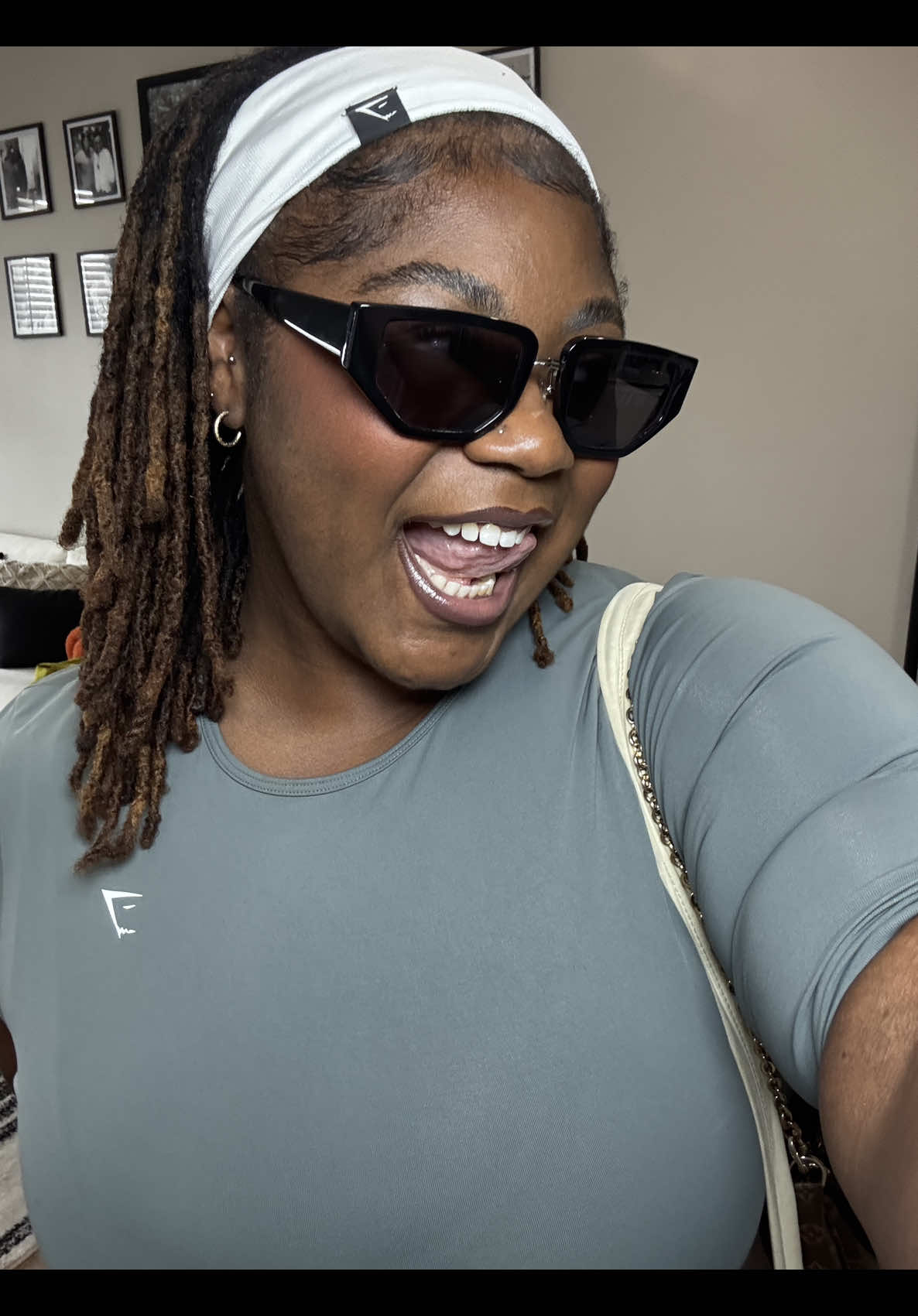 @chels.sobodied