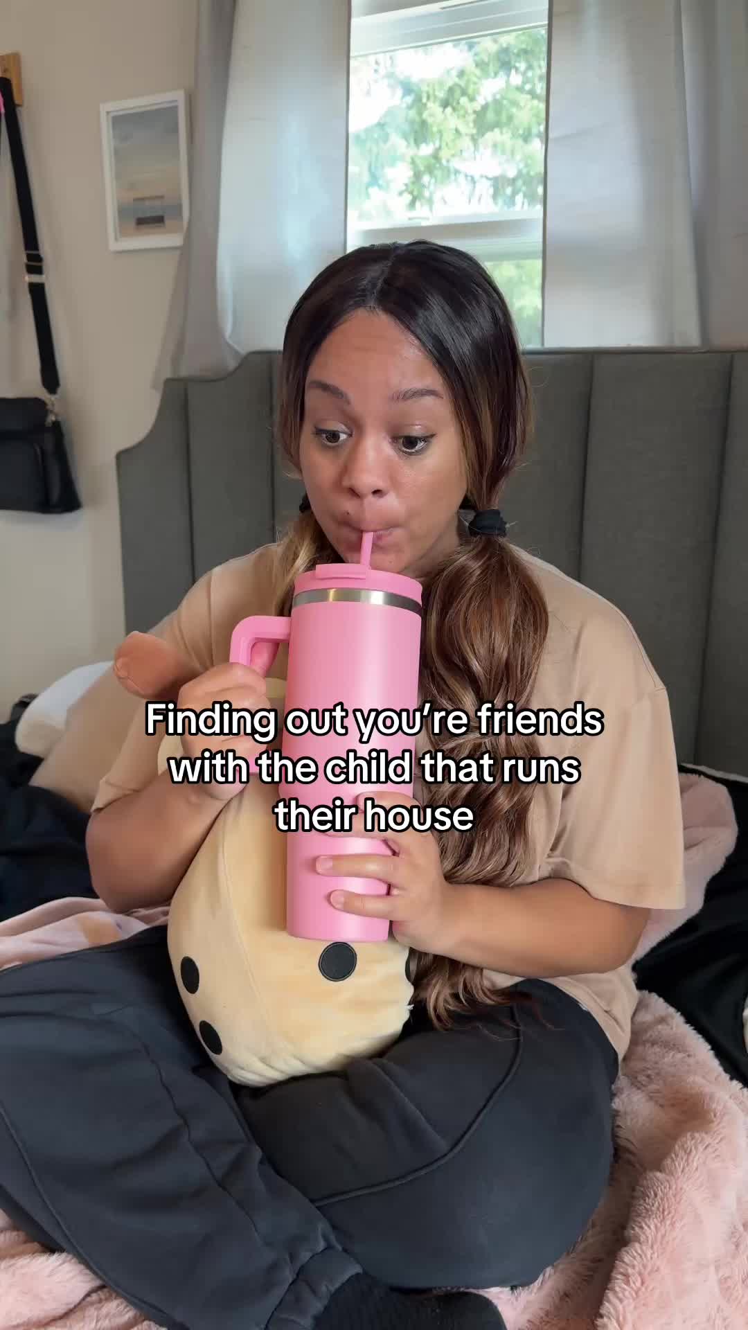 @itsalexisrenaae
