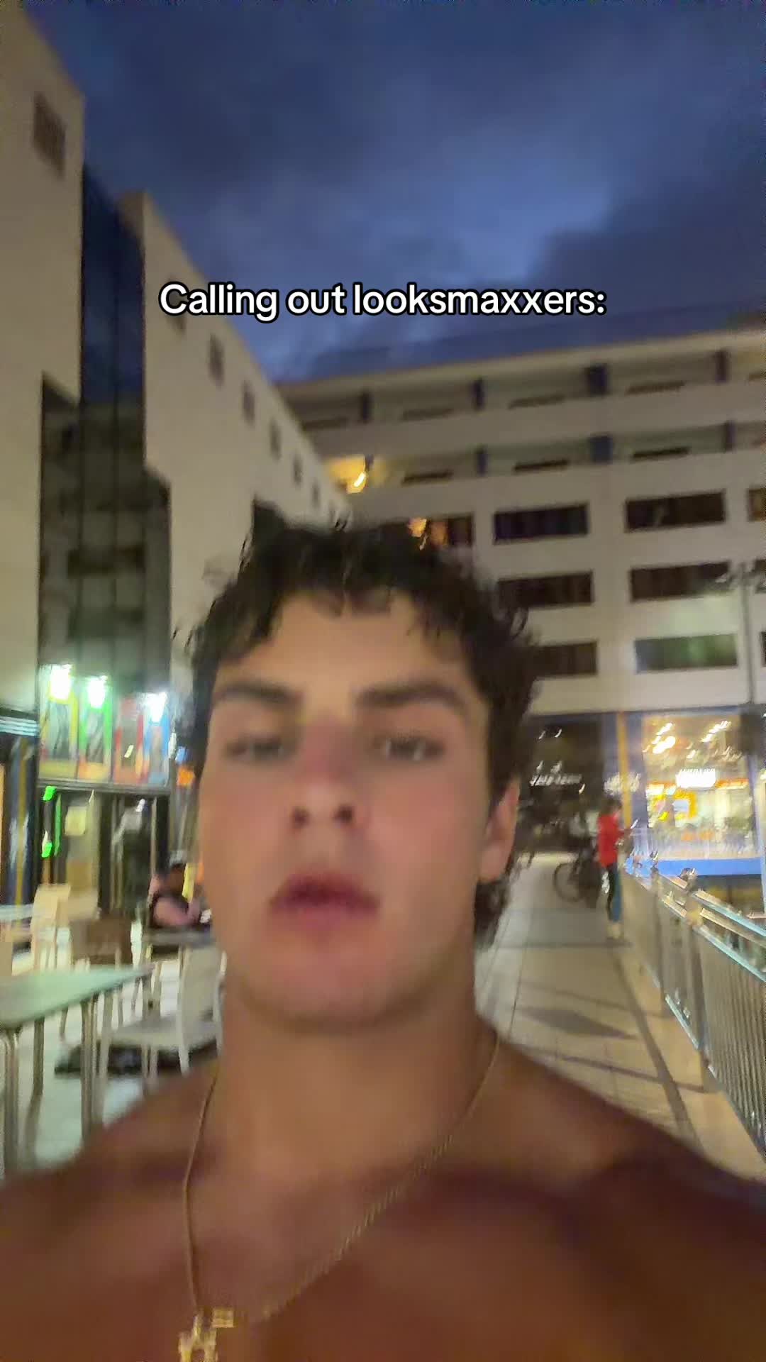 @alexaaronn