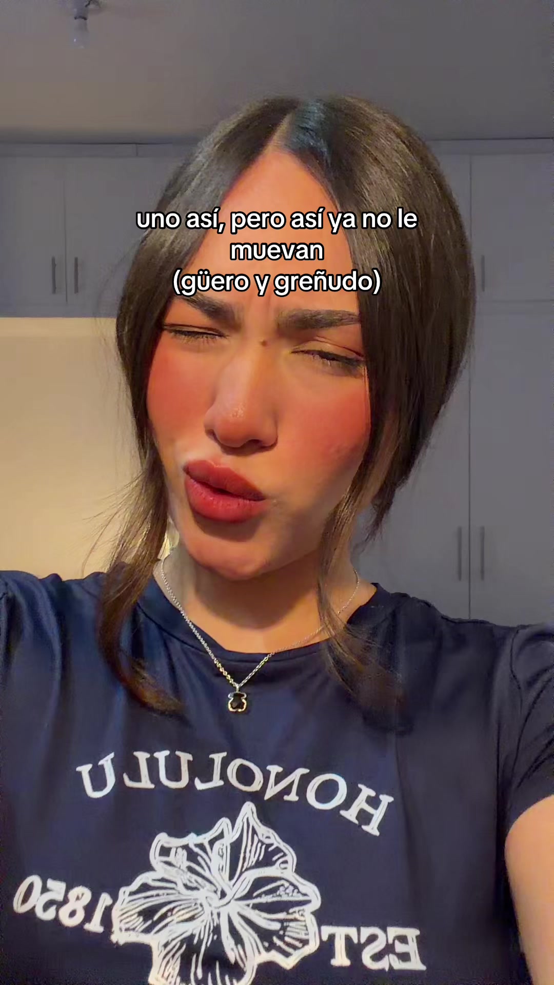 @nicolehertor