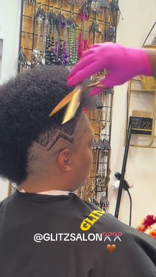 @Glitz Salon