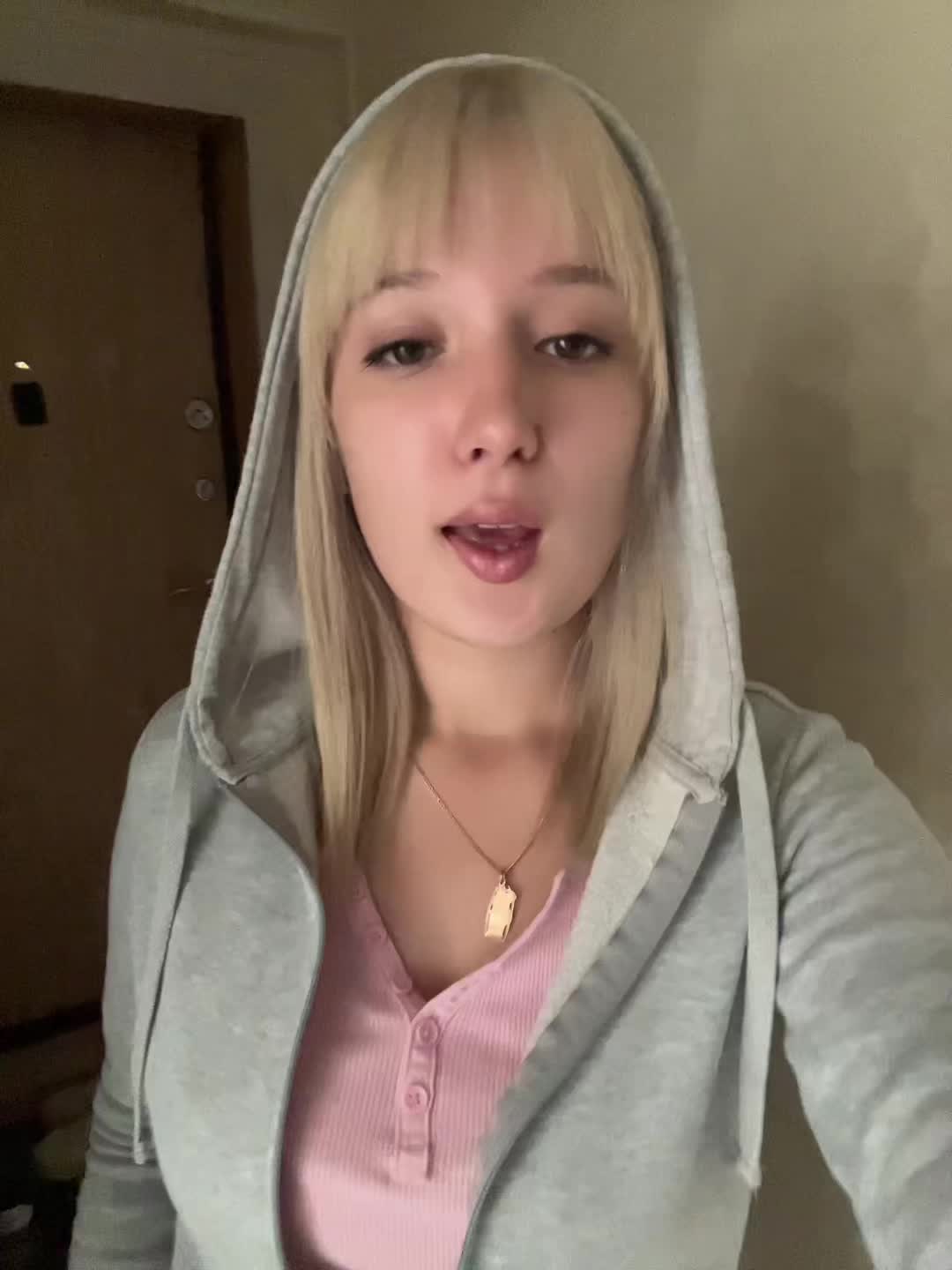 @blondy