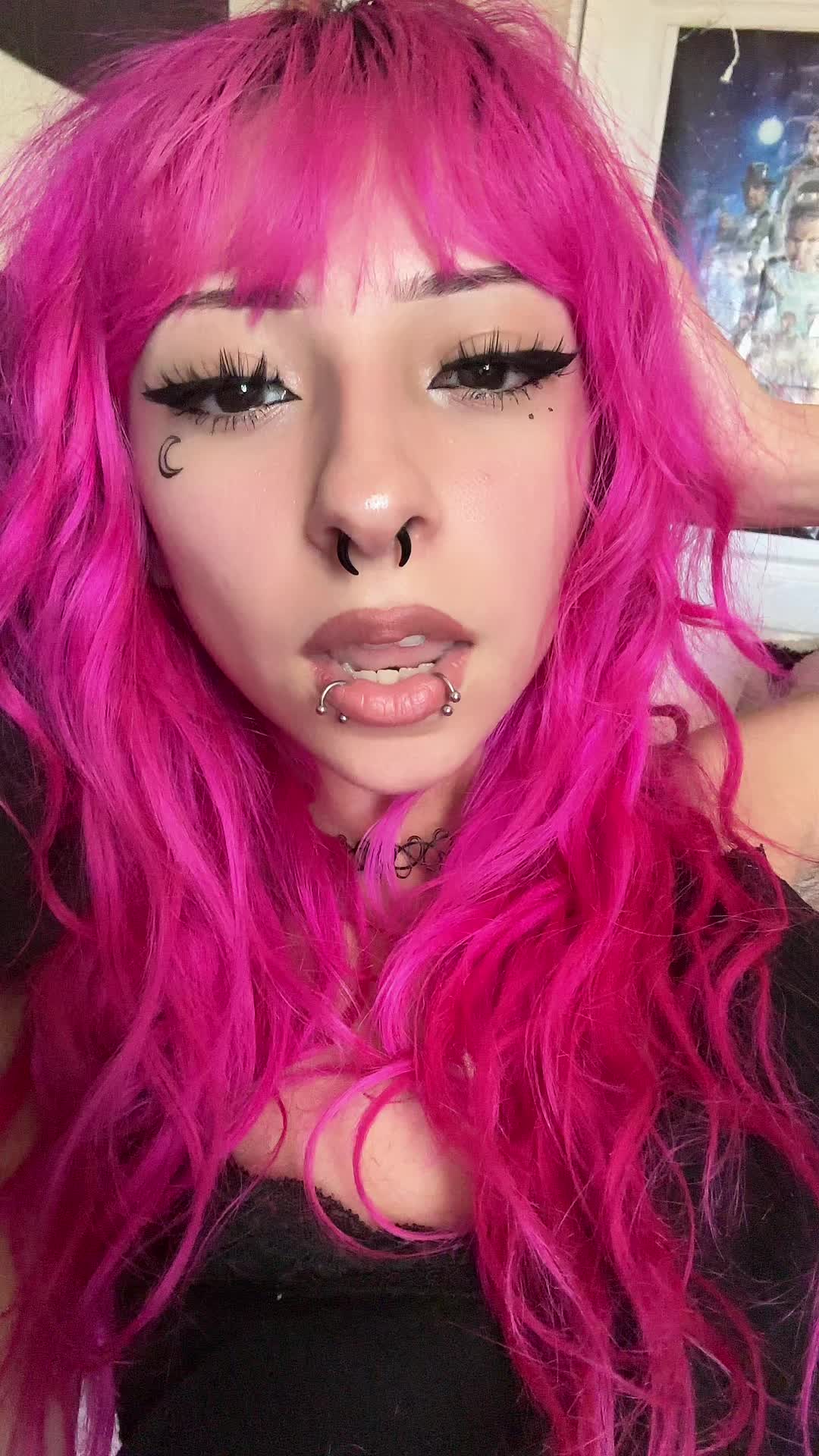 @𖣂 jewelcatx on ig ☽