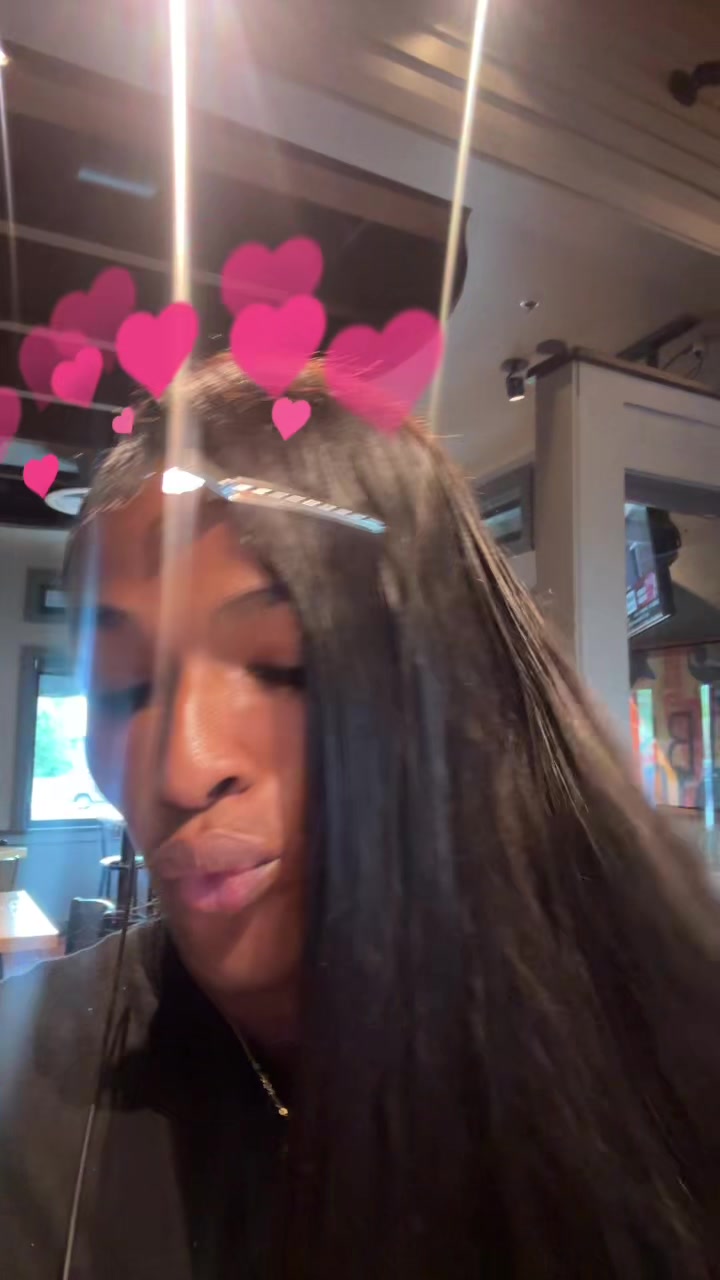 @𝐃𝐢𝐨𝐫 👸🏽🎀