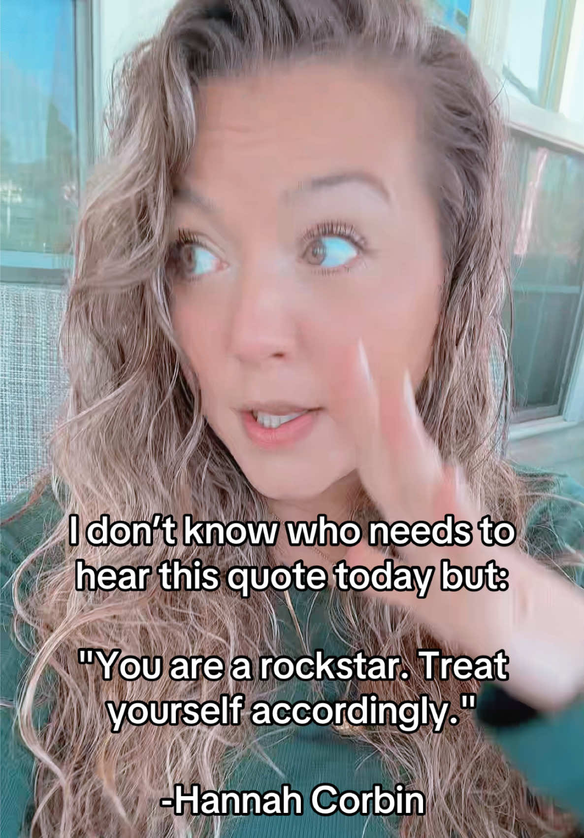 @Laurenhogge