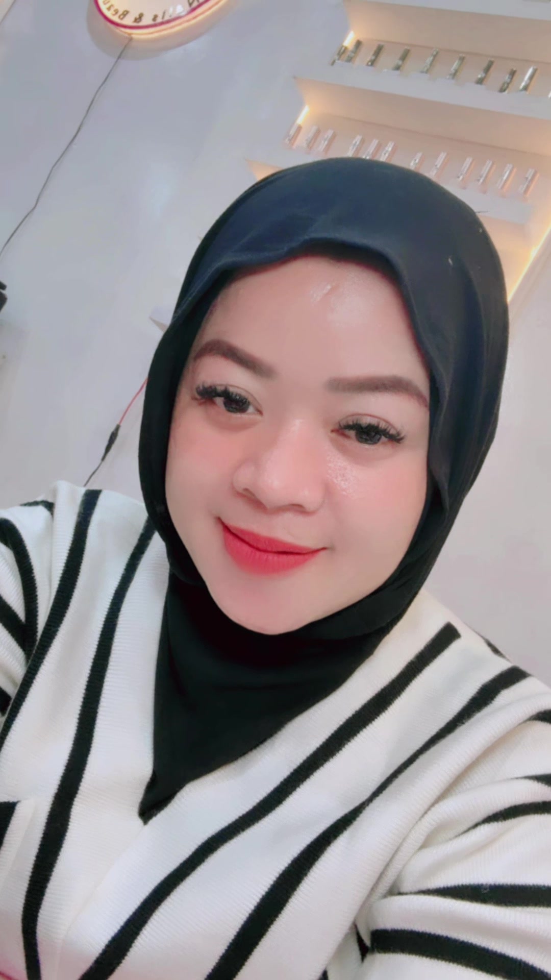 @Raisya Hair & Beauty