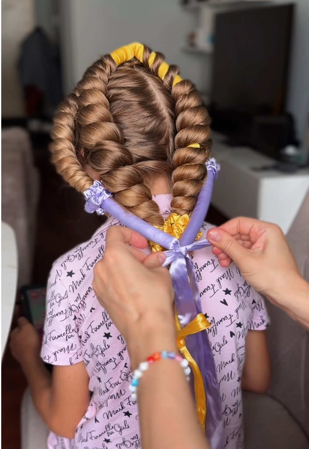 @HAIRSTYLIST
