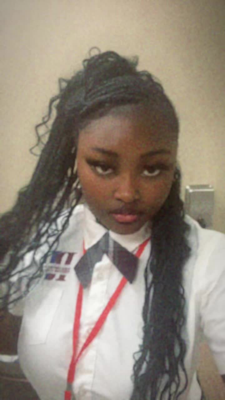 @theyylovee.ziahh