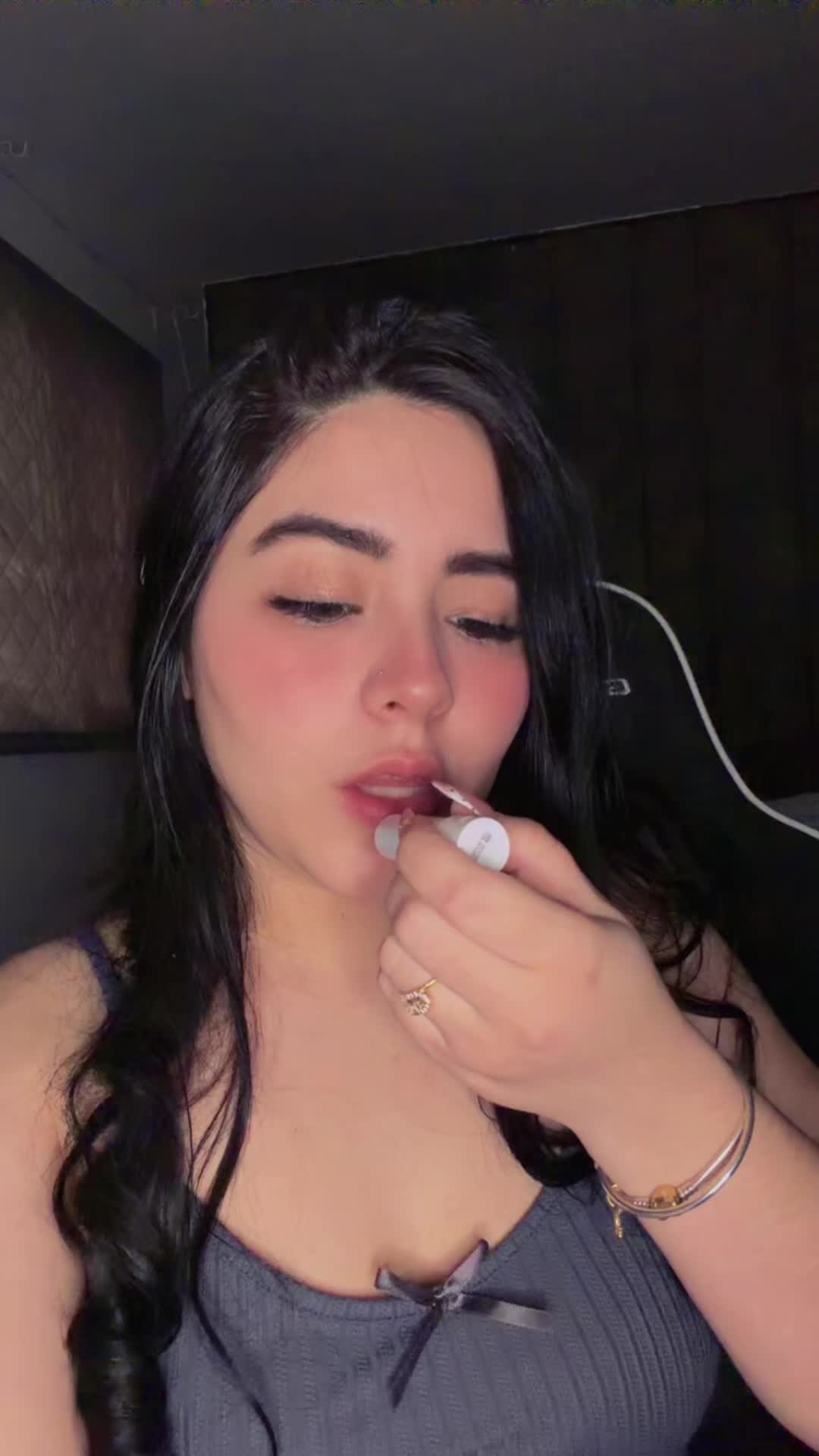 @🍓☀️Mari Trujillo💛