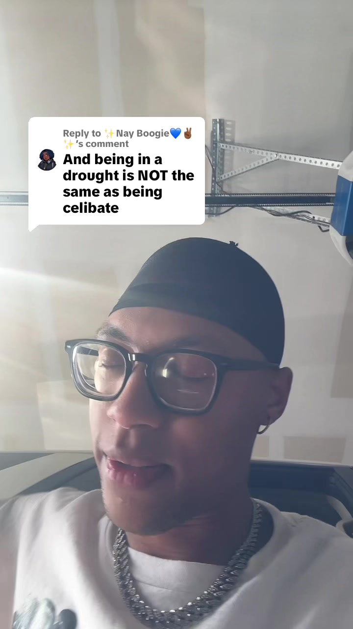 @playasqill⚡️