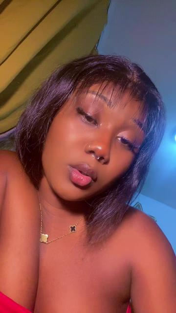 @BaddieCEO✨