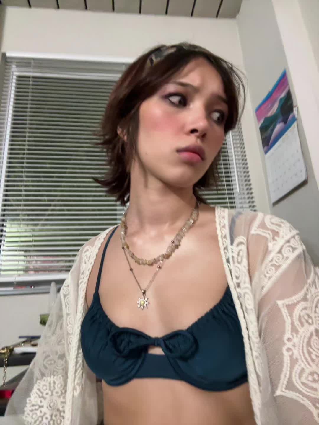 @ash 🫂