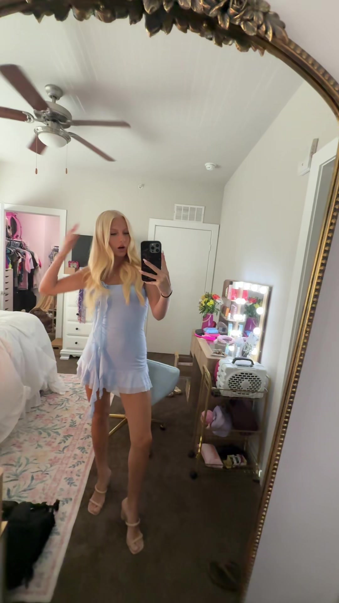@…