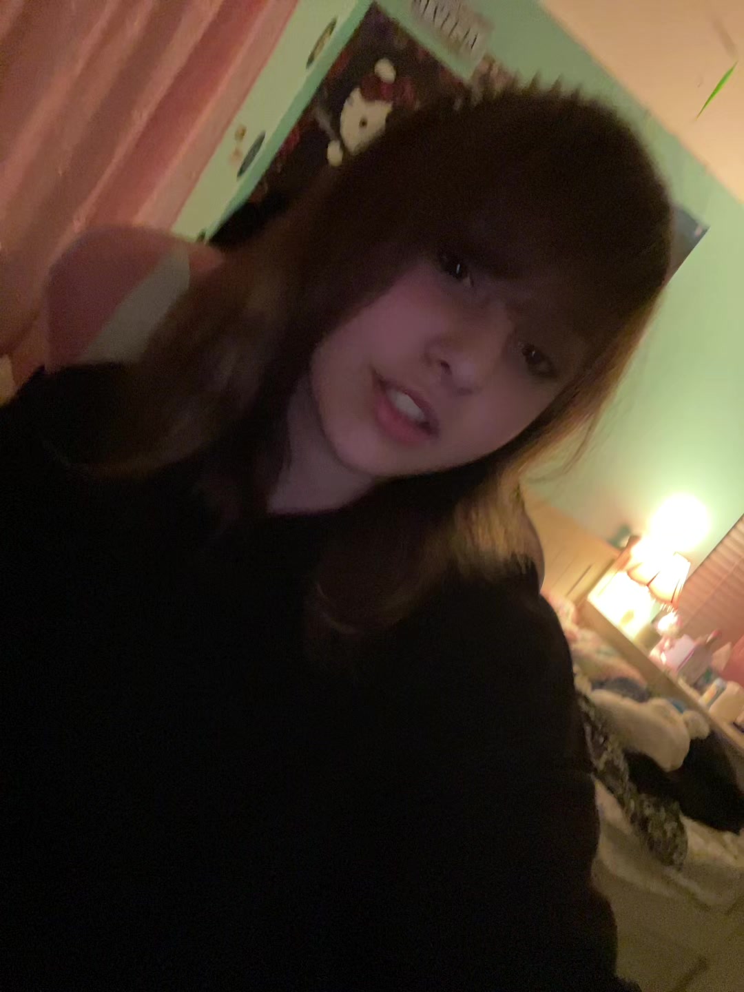 @👾