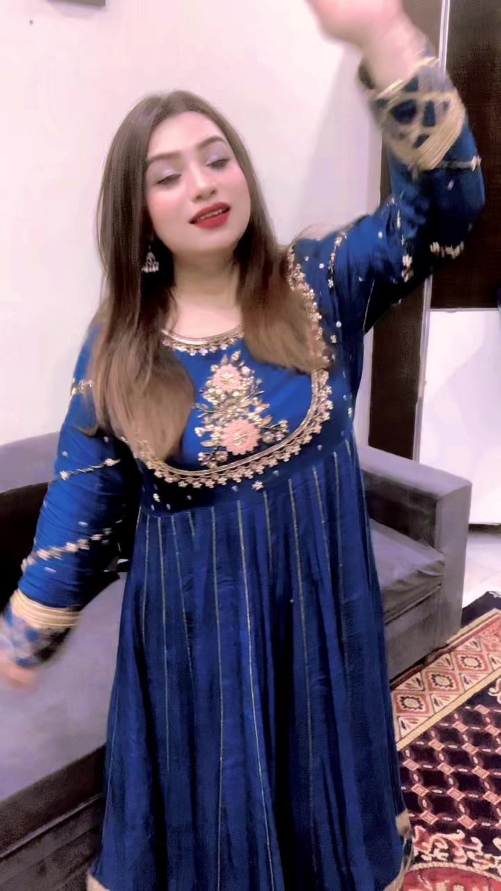 @ZAREEN SHAH❣️