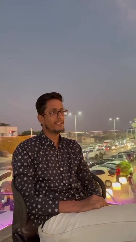 @it's Me Ejaz