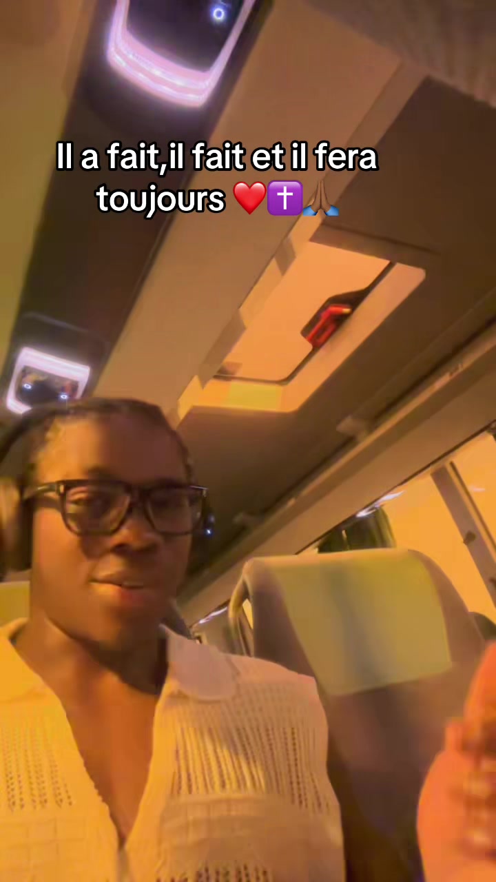 @Laurenzo_sml 🤍