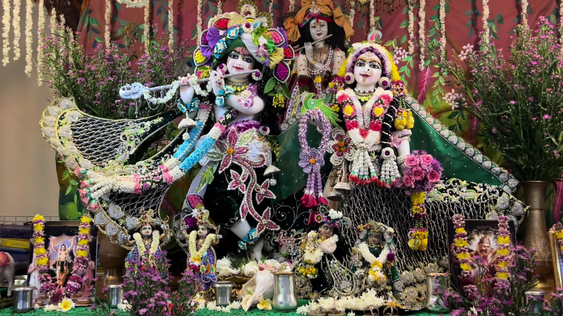 @Govindam Adi Purusham Das