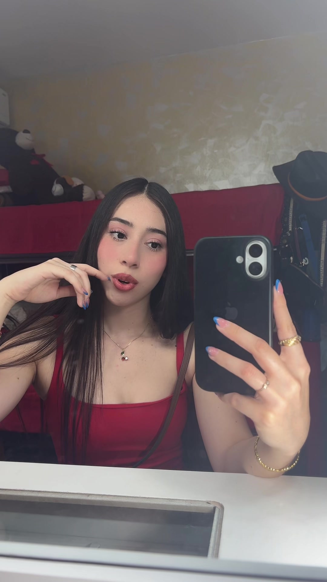 @Lesssh🧚🏻♀️