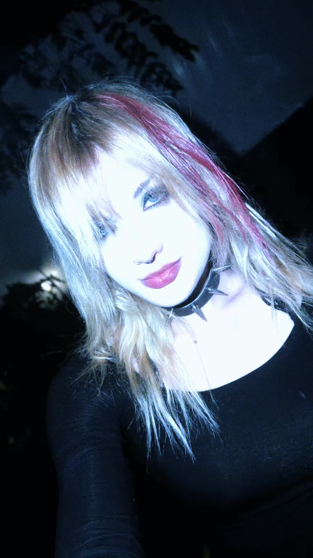 @𝔞𝔫𝔫𝔞𝔟𝔢𝔩♡