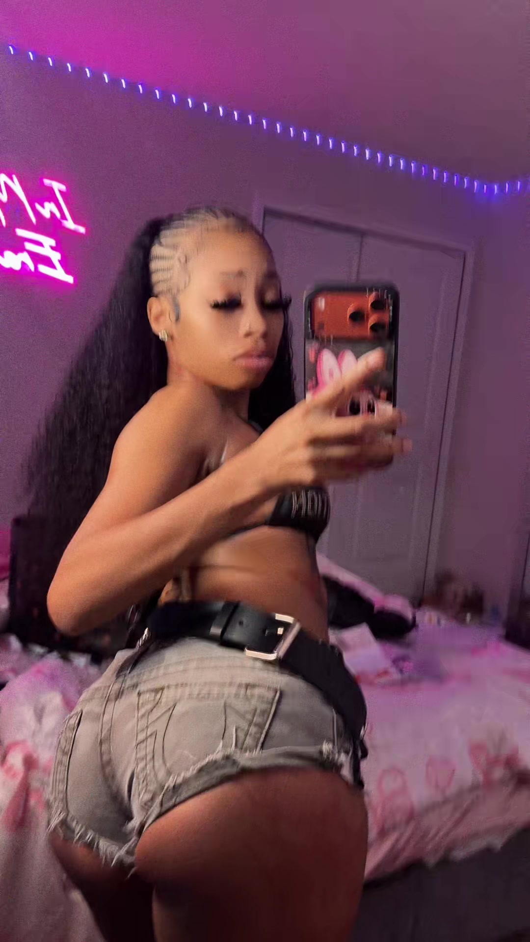 @ONLY1CHINA K. 👅