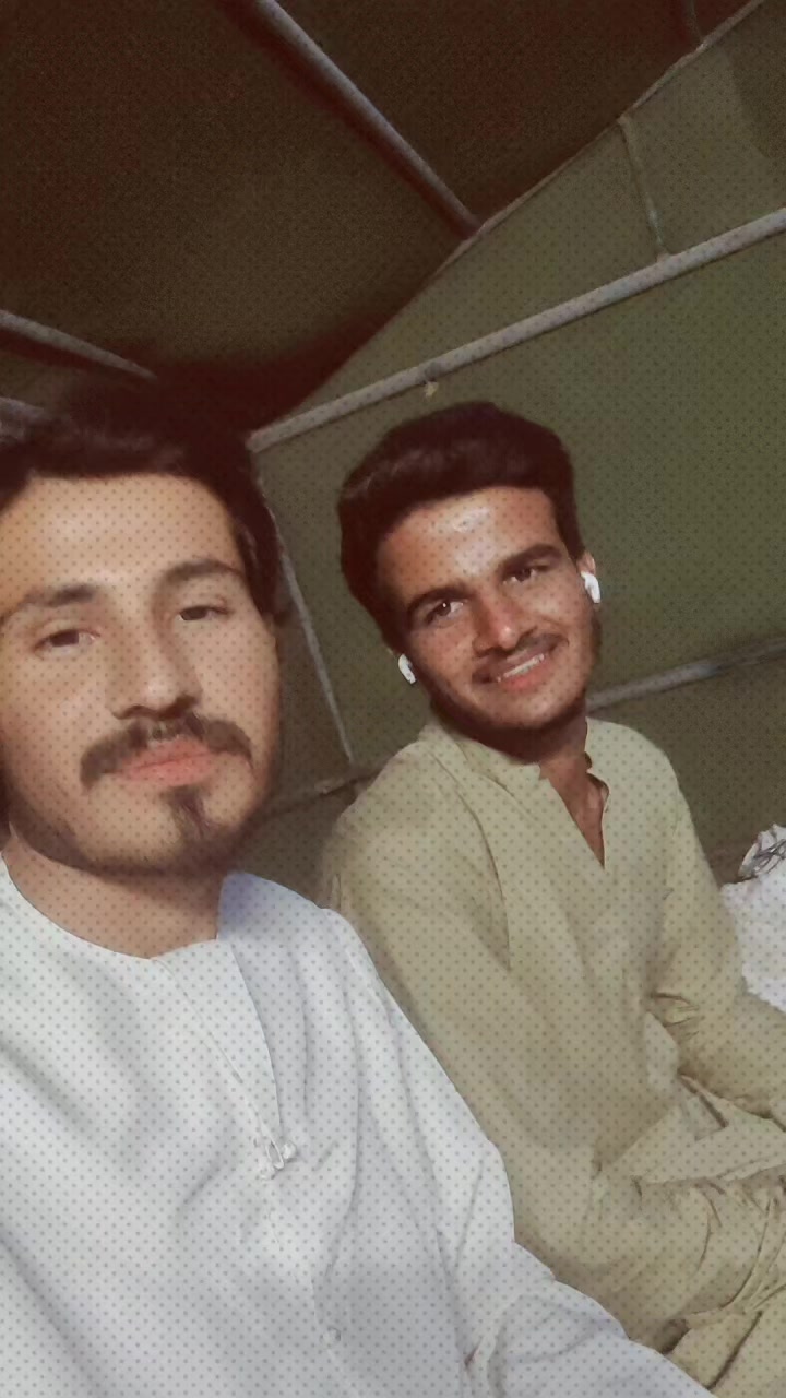 @𝑙𝑎𝑑𝑙𝑎ℎ  بلوچ💕