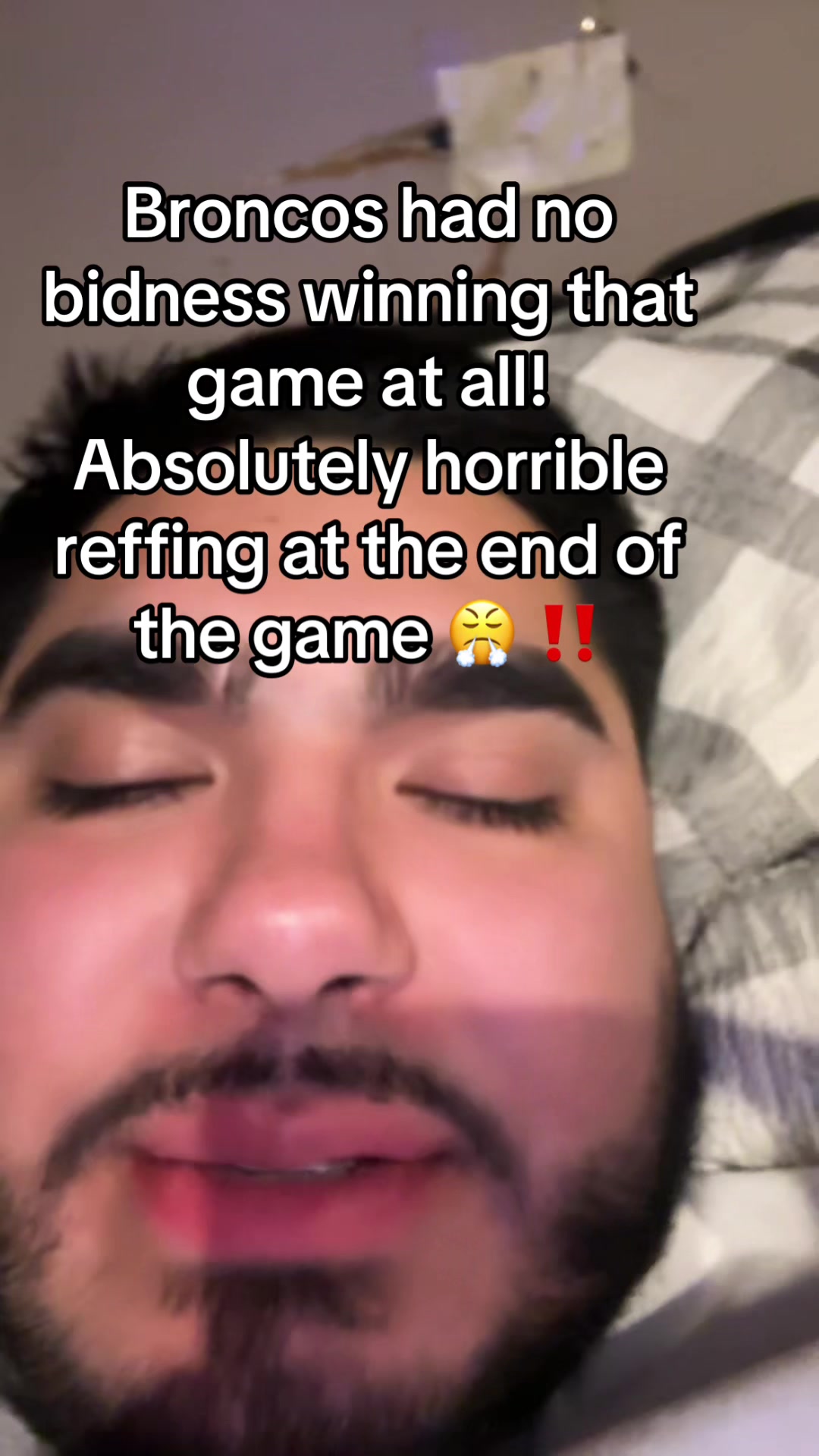 @Kobeee_